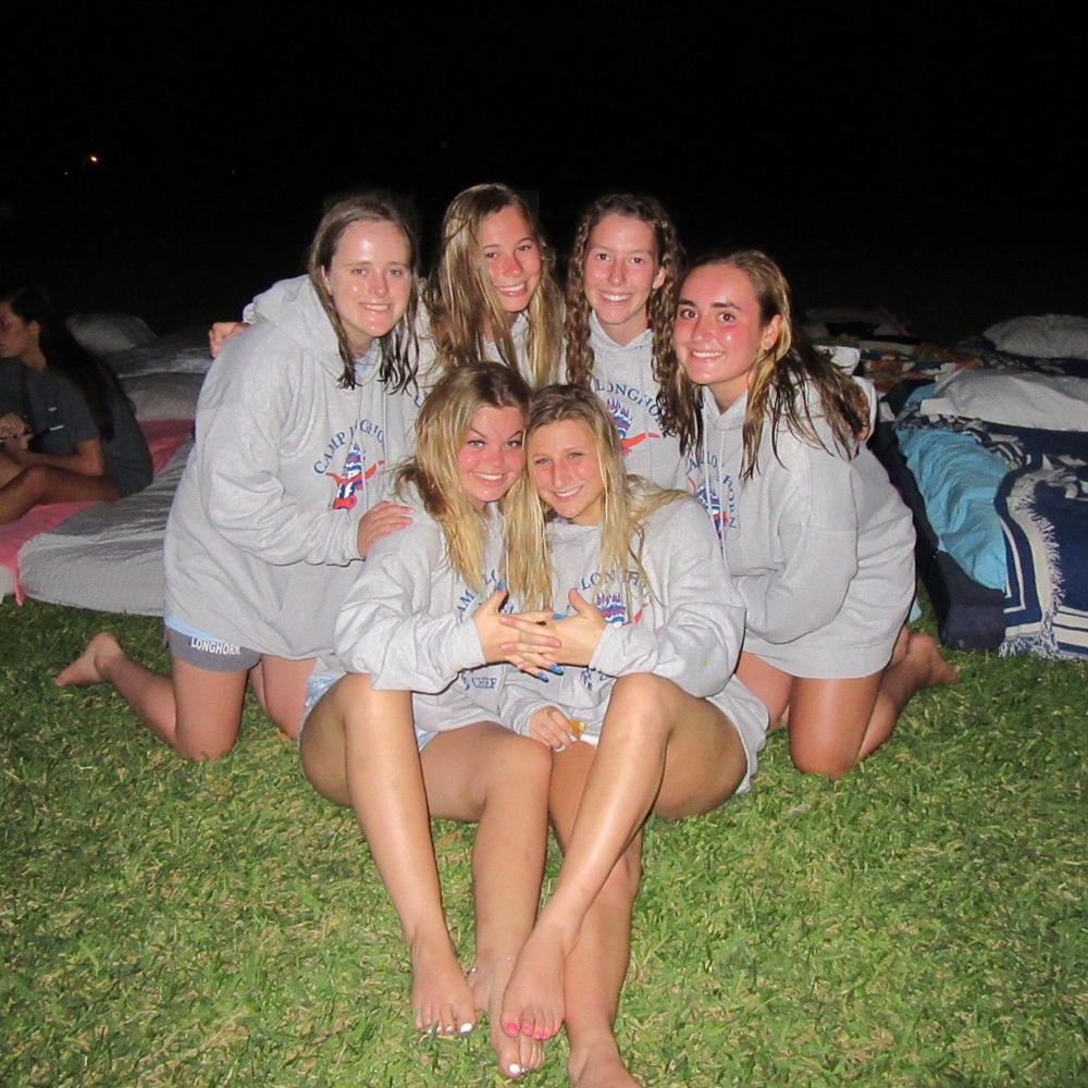 Meet your Posher, Kaki